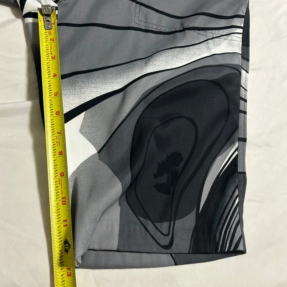 Jamie Sadock Womens Gray Abstract Geometric Golf Shorts Size 14 Black White - Picture 3 of 12